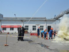 公司舉辦應急預案演練，緊繃安全這根弦