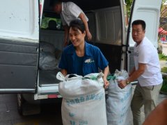 高溫下，愛心涌現(xiàn)