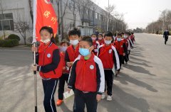 小學(xué)生走進華紡 “第二課堂”感知面料與生活