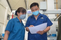 面料車(chē)間開(kāi)源節(jié)流再動(dòng)員 員工紛紛獻(xiàn)良策